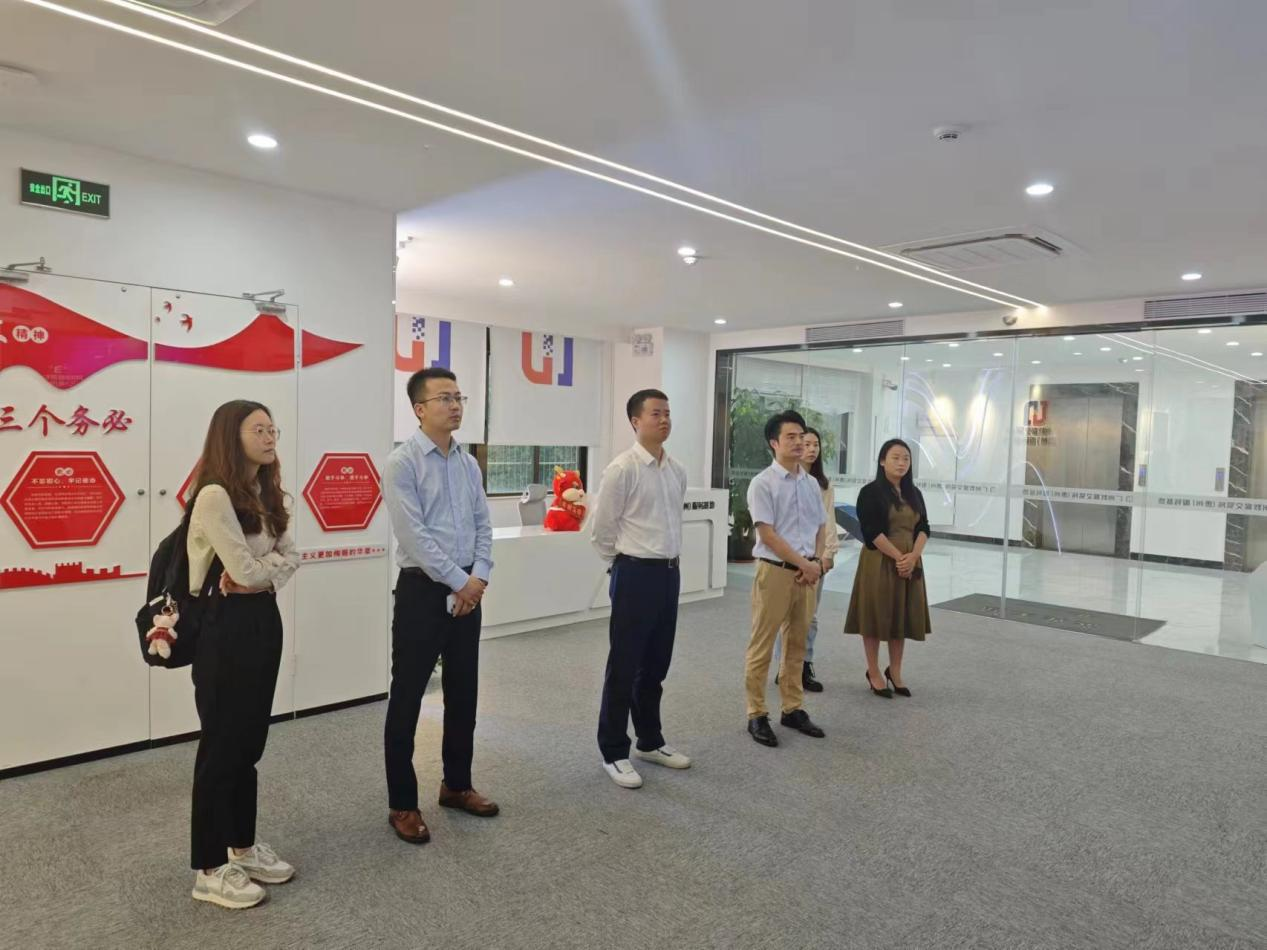 基地运营│TCL实业到惠州服务基地参观交流(图1)