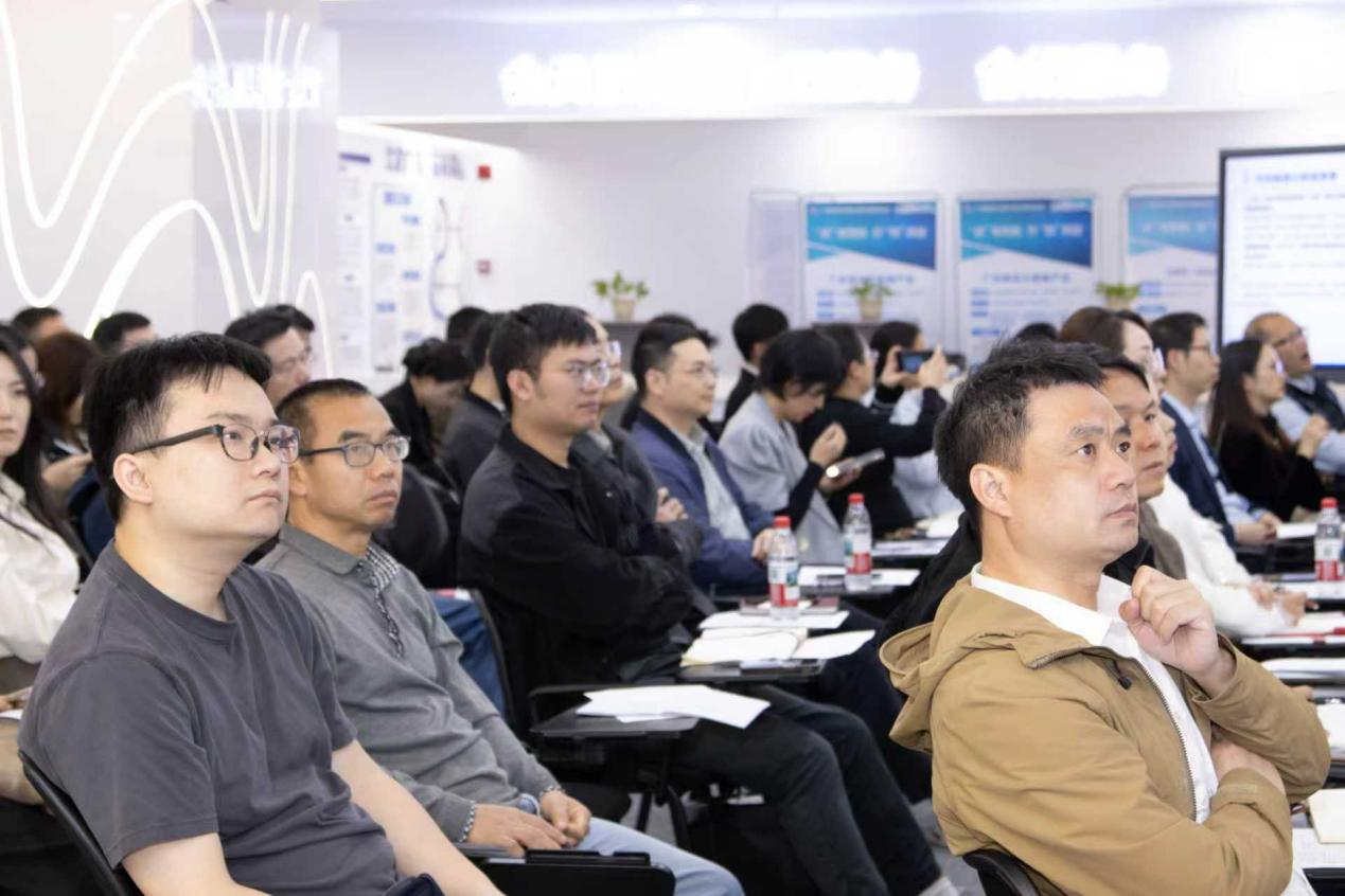 数据知识产权登记+证券化(ABS)双轮驱动!解锁数据资产融资新通道 (图5) 数据知识产权登记+证券化(ABS)双轮驱动!解锁数据资产融资新通道 (图5)